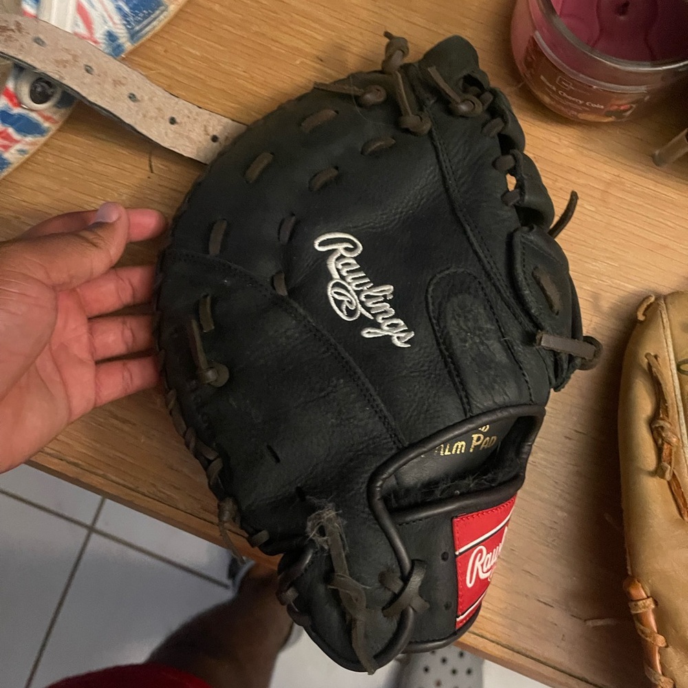Rawling 1b glove 12.5 inch right hand throwing